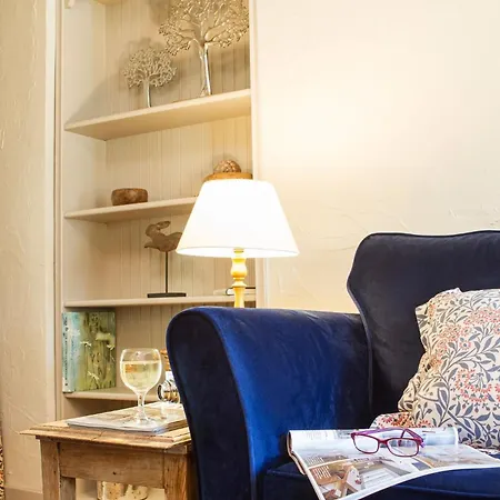 Bluebell Cottage, Idyllic Country Cottage, Firbank, Near Sedbergh, Cumbria *
